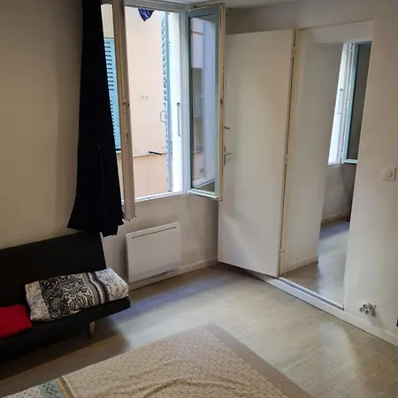 Au Coeur Du Vieux-nice, Pres De La شقة
