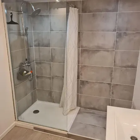Apartment Au Coeur Du Vieux-nice, Pres De La Nizza